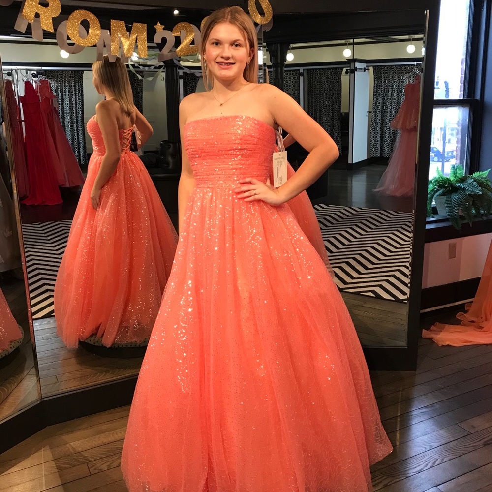 NWT Sherri Hill dress